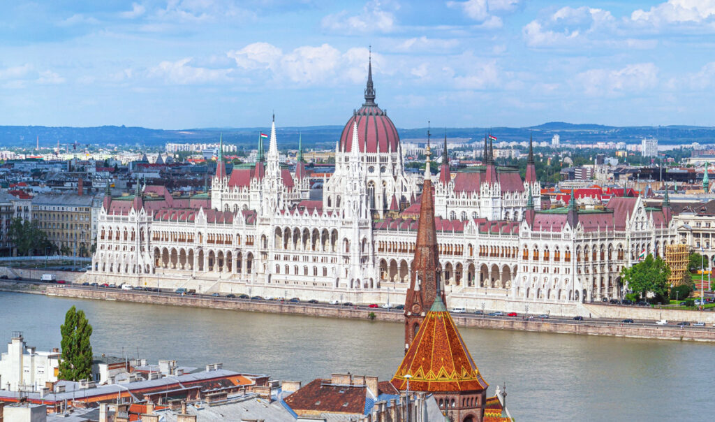 parlamento ungherese a Budapest
